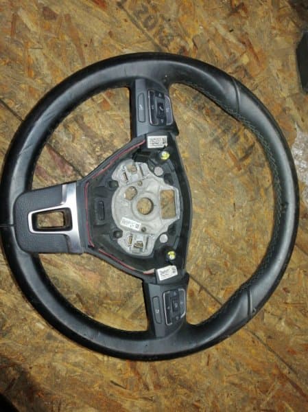 Руль Volkswagen Passat 3C (б/у)