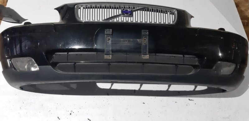 Бампер volvo V70 УНИВЕРСАЛ 2.4 2004 перед. (б/у)