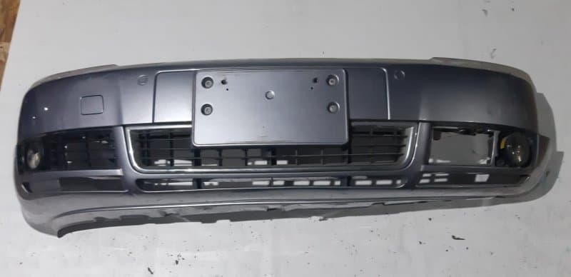 Бампер audi a4 B6 1.8T 2000 перед. (б/у)