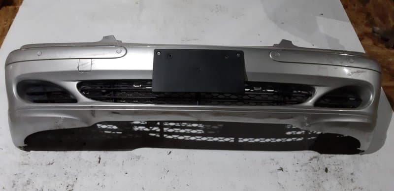 Бампер Mercedes S W220 5.0 2002 перед. (б/у)