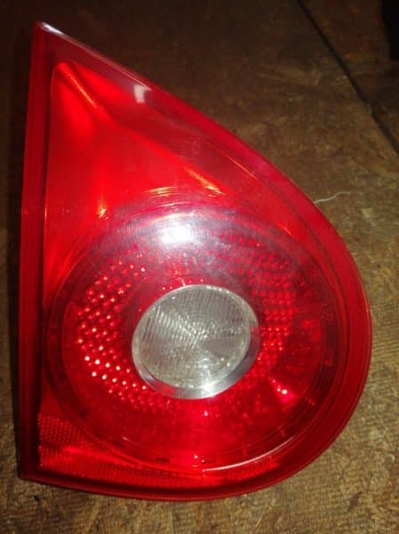 Фонарь Volkswagen Golf 1K 2003 задн. лев. (б/у)