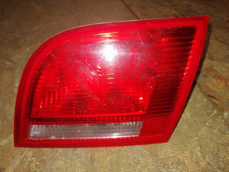 Фонарь Audi A3 8P 2004 задн. прав. (б/у)