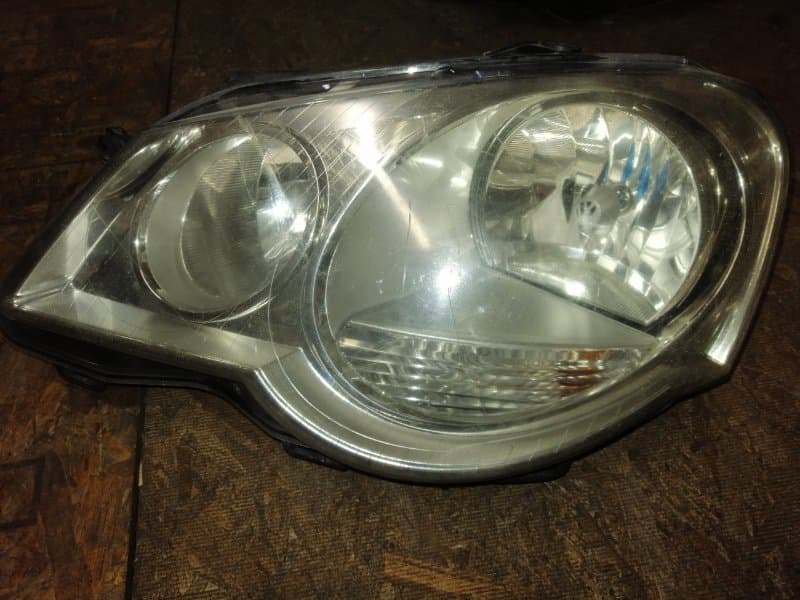 Фара Volkswagen Polo 4 9N BKY 2008 перед. лев. (б/у)