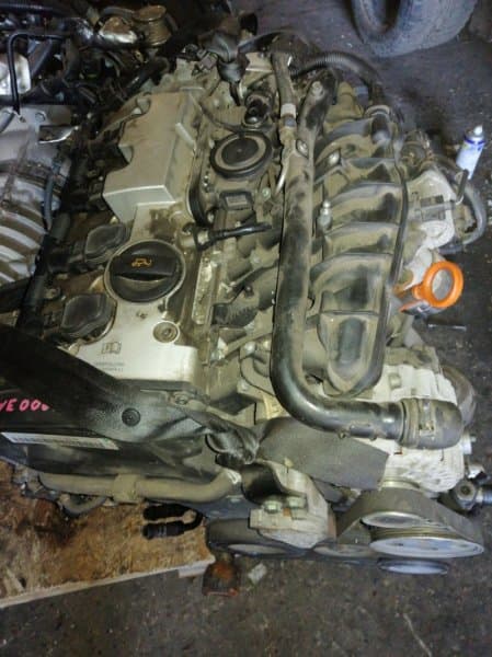 Двигатель Audi A4 8E B7 BWE (б/у)