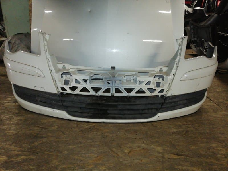 Бампер Volkswagen Touran 1T 2006 перед. (б/у)