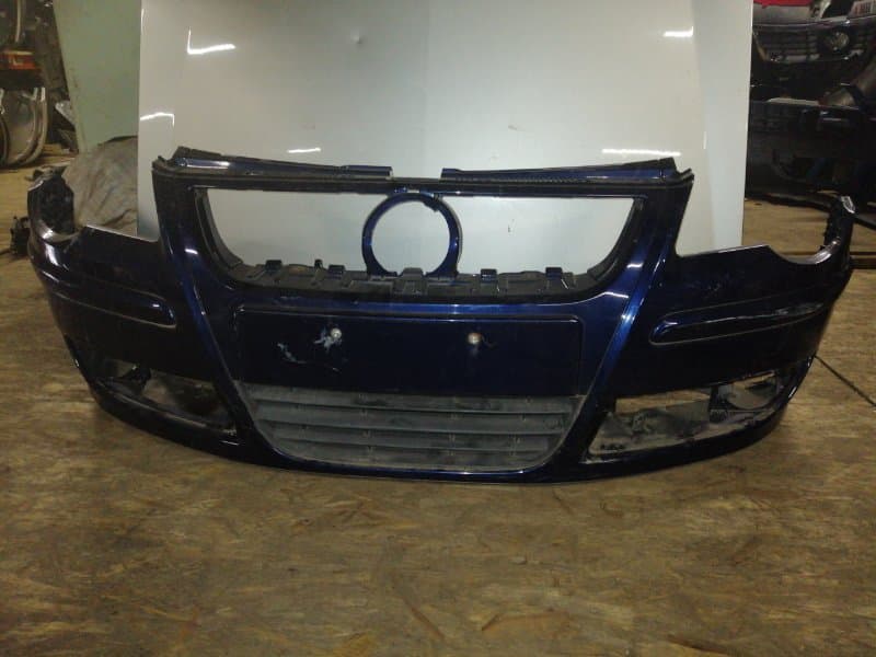 Бампер Volkswagen Polo 9N 2005 перед. (б/у)
