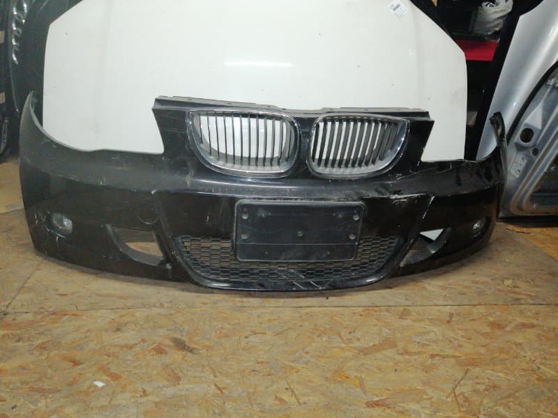 Бампер BMW 1 E81 E82 E87 E88 перед. (б/у)