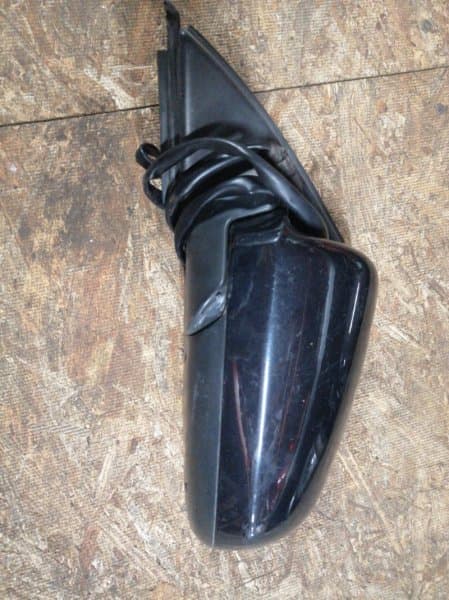 Зеркало Audi A4 8E B6 перед. лев. (б/у)