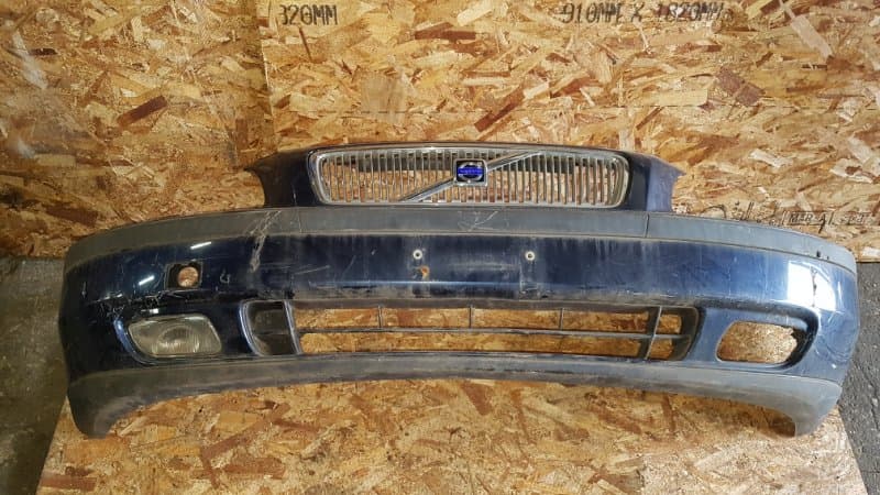 Бампер Volvo V70 2.4 2000 перед. (б/у)
