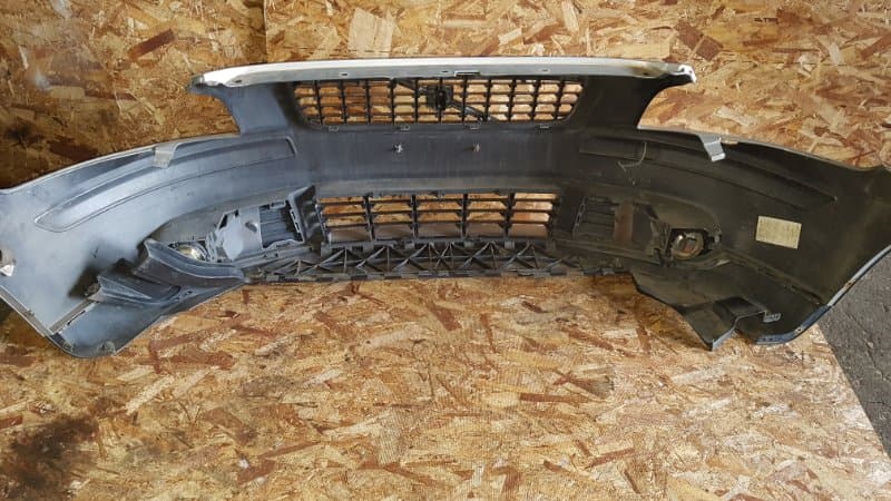 Бампер Volvo S40 2.4 2004 перед. (б/у)