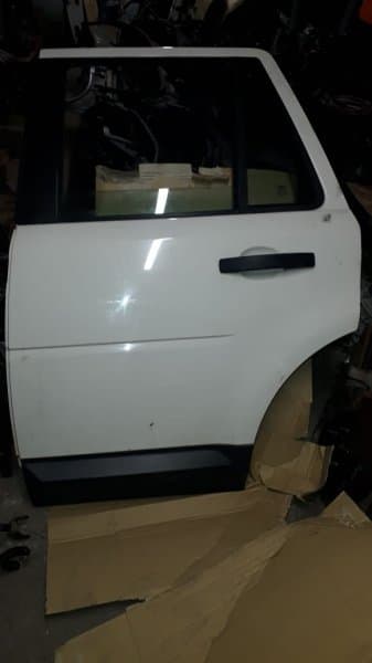 Дверь Land Rover Freelander 2 B6324S 2010 задн. лев. (б/у)