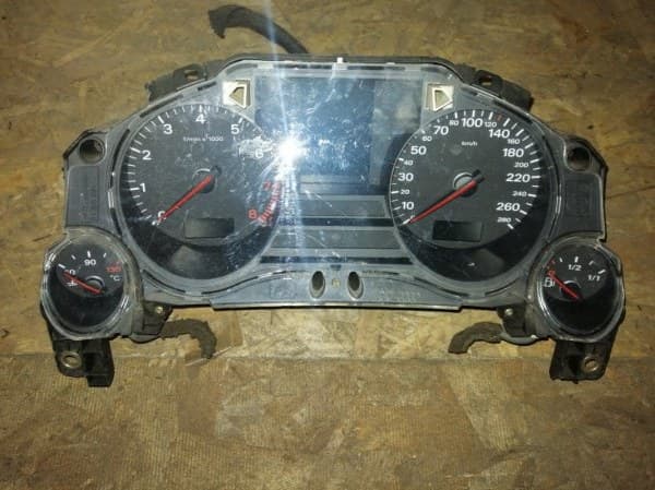 Щиток приборов Audi A8 4E2 BFM 2004 (б/у)