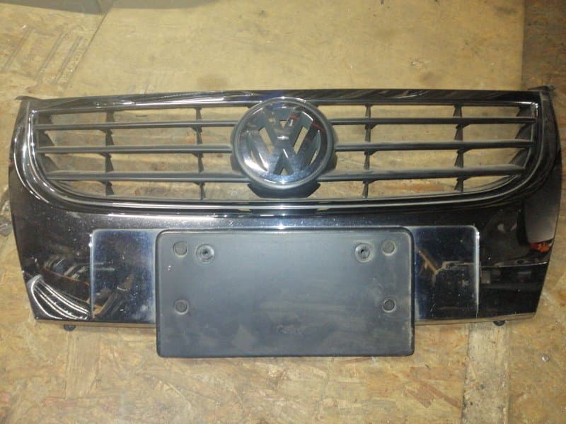 Решетка радиатора Volkswagen Touran 1T 2006 (б/у)