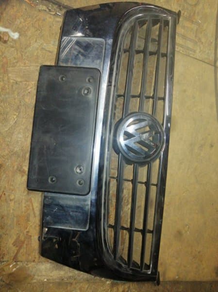 Решетка радиатора Volkswagen Touran 1T 2006 (б/у)