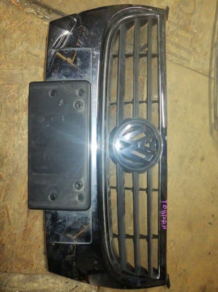Решетка радиатора Volkswagen Touran 1T 2006 (б/у)