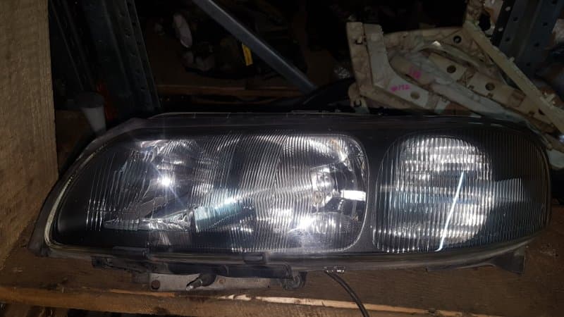 Фара Volvo XC70 УНИВЕРСАЛ 2.4Т 2002 перед. лев. (б/у)