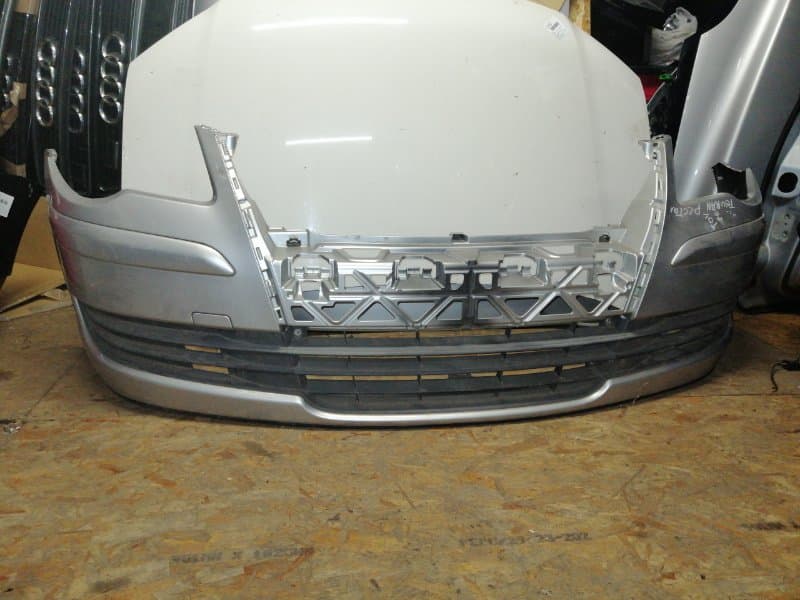 Бампер Volkswagen Touran 1T 2006 перед. (б/у)