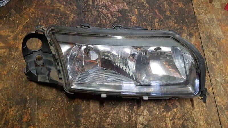 Фара Volvo s80 СЕДАН B5244S 2001 прав. (б/у)