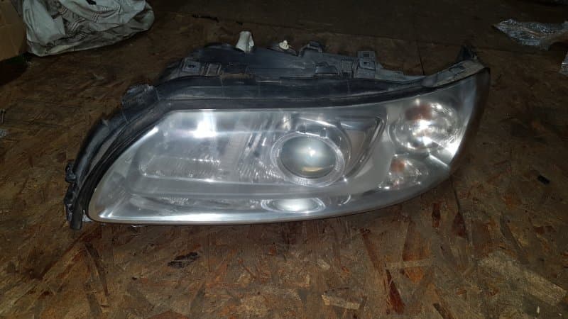 Фара ксенон адаптивный Volvo S60 СЕДАН 2.4 2008 лев. (б/у)