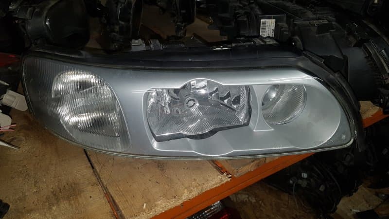 Фара ксенон Volvo S60 СЕДАН B5254T4 2001 прав. (б/у)