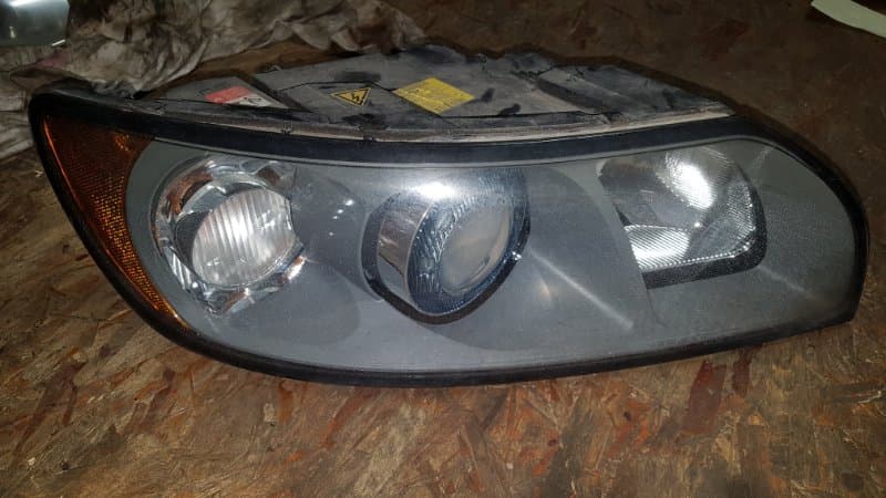 Фара ксенон Volvo S40 СЕДАН B5244S4 2006 прав. (б/у)