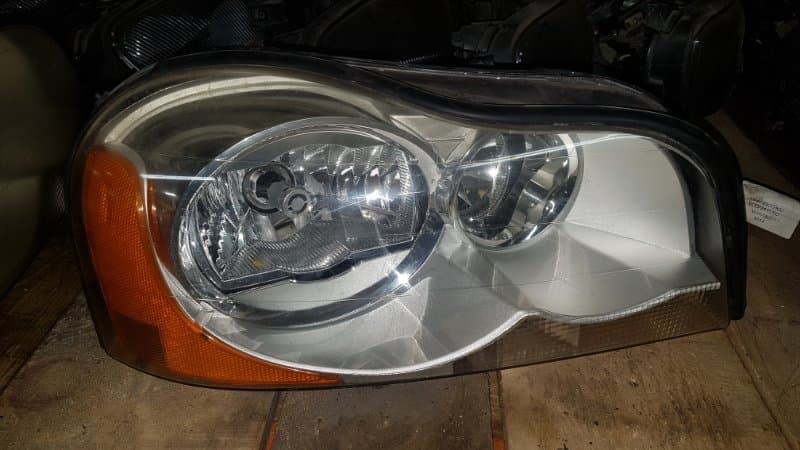 Фара ксенон Volvo ХС90 ВНЕДОРОЖНИК B5254T2 2005 прав. (б/у)