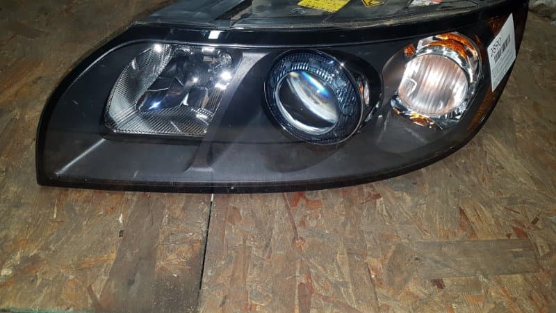 Фара ксенон Volvo S40 СЕДАН B5244S4 2006 лев. (б/у)