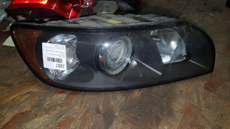 Фара Volvo S40 СЕДАН B5244S4 2006 прав. (б/у)