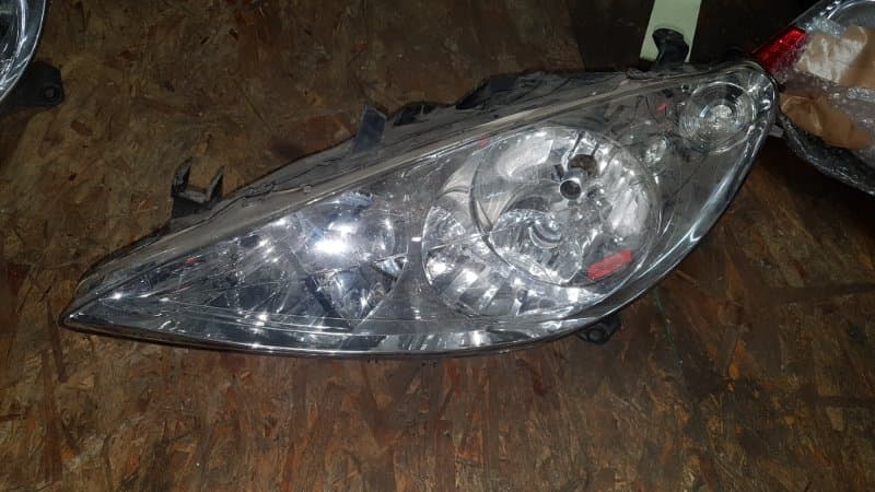 Фара Peugeot 307 ХЕЧБЕК TU5JP 2002 лев. (б/у)