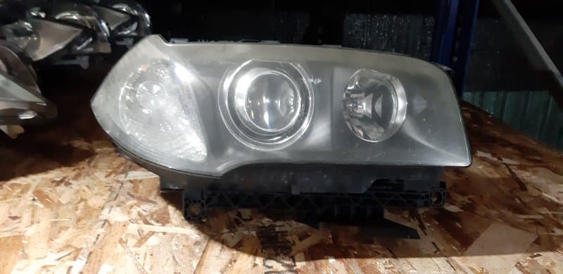Фара ксенон BMW X3 E83 M54B25 2005 перед. прав. (б/у)