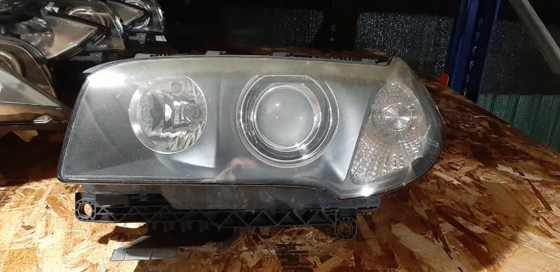 Фара ксенон BMW X3 E83 M54B25 2005 перед. лев. (б/у)