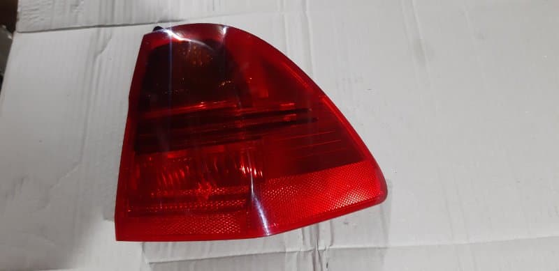 Фонарь BMW 3 E91 N46B20BD 2007 задн. прав. (б/у)