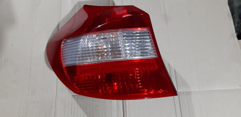 Фонарь BMW 1 E81 E87 2.0 2004 задн. лев. (б/у)