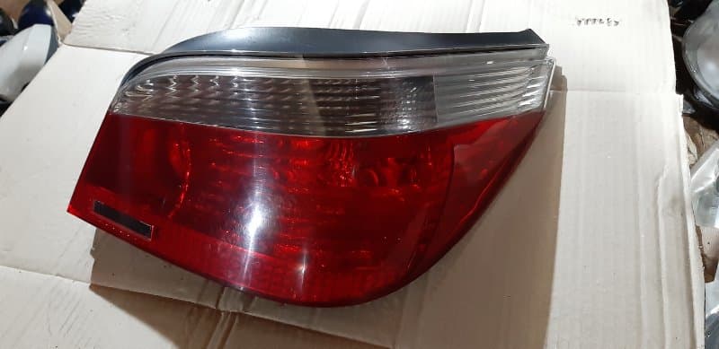 Фонарь BMW 5 E60 M54B25 2005 задн. прав. (б/у)