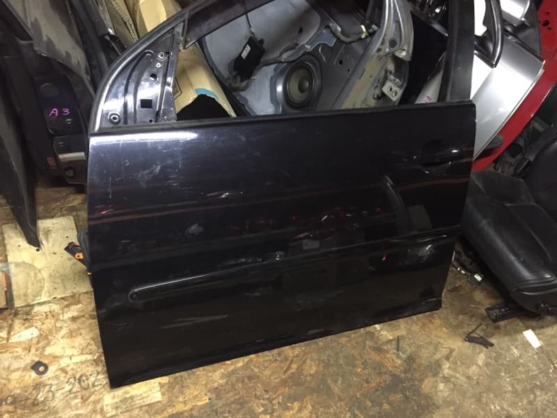 Дверь Volkswagen Golf5 1K BAG 2006 перед. лев. (б/у)
