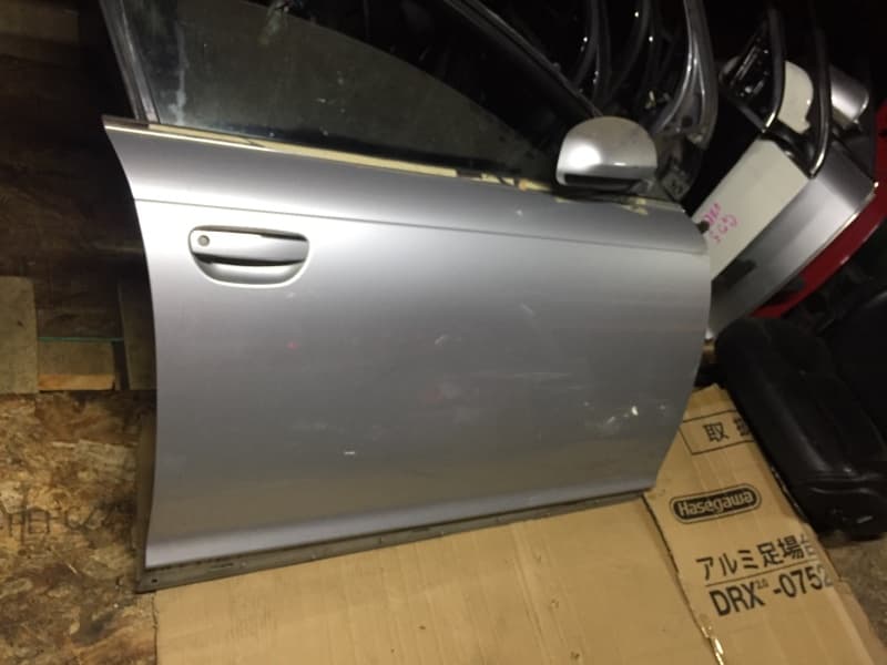 Дверь Audi A6 C6 2007 перед. прав. (б/у)