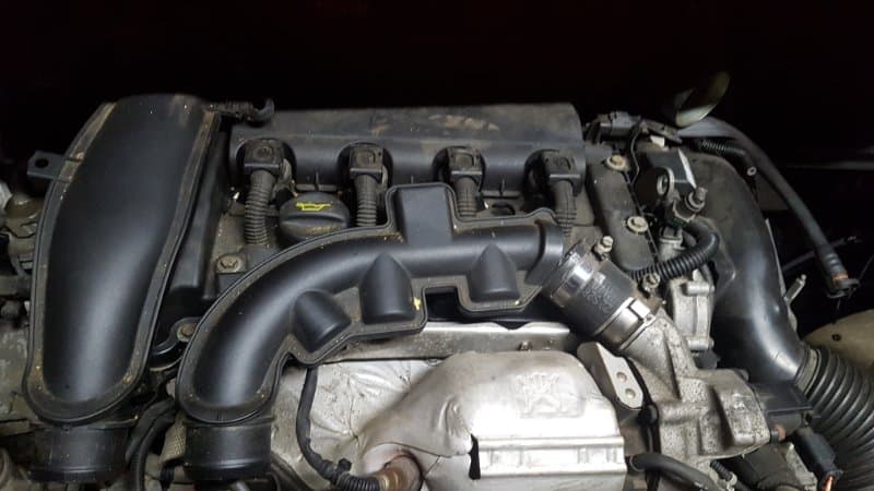 Двигатель ЕВРО5 Peugeot 308 ХЕЧБЕК EP6CDT 2011 (б/у)