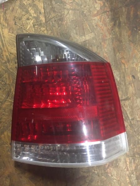 Фонарь Opel Vectra C 2005 задн. прав. (б/у)