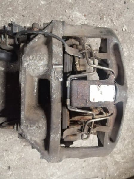 Суппорт Volkswagen Passat B5+ BDN 4.0 2003 перед. прав. (б/у)