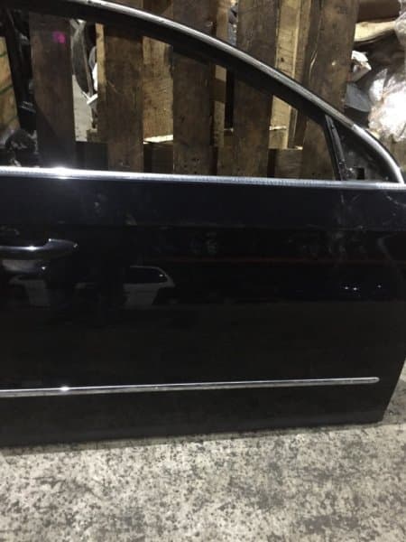 Дверь Volkswagen Passat B6 2006 перед. прав. (б/у)