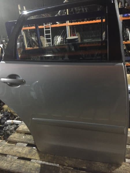 Дверь Volkswagen Polo 9N BKY 2004 задн. прав. (б/у)