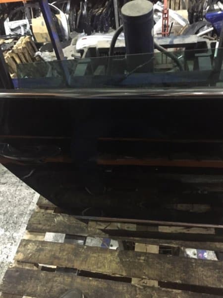 Дверь Volkswagen Passat 3C УНИВЕРСАЛ 2006 задн. прав. (б/у)