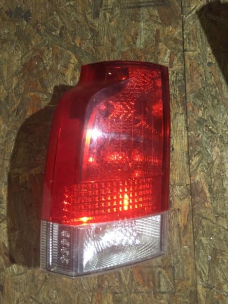 Фонарь VOLVO V70 УНИВЕРСАЛ 2004 задн. лев. (б/у)