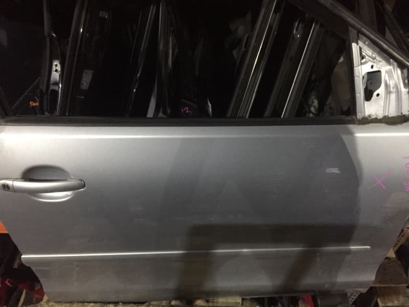 Дверь Volkswagen Polo 9N 2005 перед. прав. (б/у)