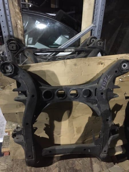 Подрамник Volkswagen Touareg 7L AZZ 2004 (б/у)