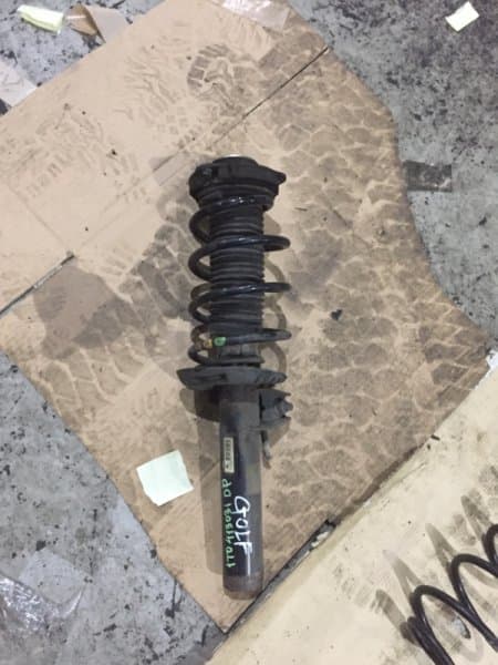 Стойка передняя в сборе Volkswagen Golf 5 2003 (б/у)