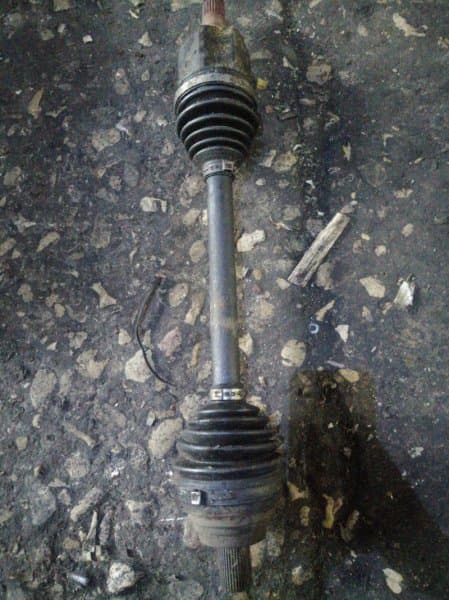 Привод AUDI A3 8P 2.0 2005 перед. лев. (б/у)