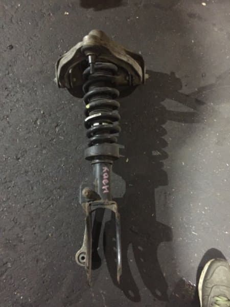 Стойка подвески Volkswagen Touareg 2002 перед. лев. (б/у)