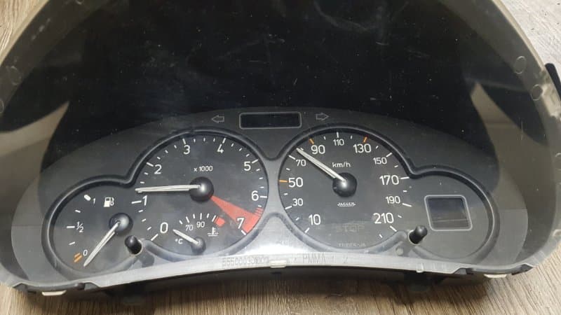Щиток приборов Peugeot 206 ХЕЧБЕК 2001 (б/у)