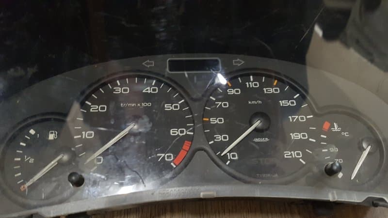 Щиток приборов Peugeot 206 ХЕЧБЕК 2001 (б/у)